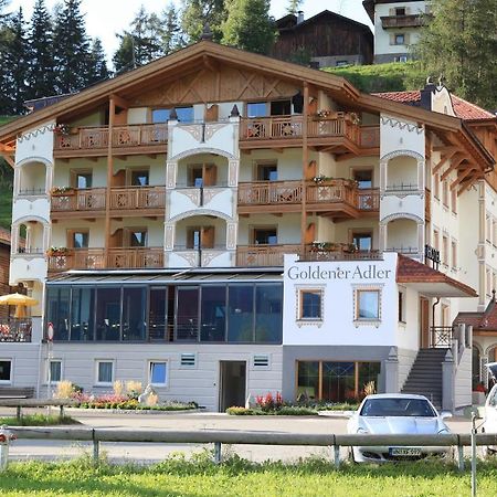 Hotel Goldener Adler Curon Venosta Esterno foto